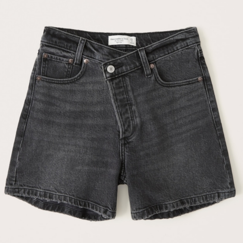 Nwt abercrombie cross over waist dad short curve love